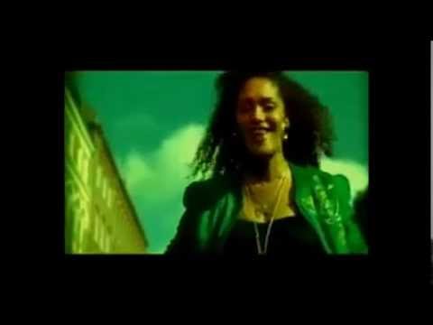 Natasja  - Op Med Ho'det  (Music Video)
