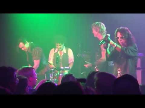 Hollywood Vampires - Jeepster (T. Rex) - Night #2 at the Roxy 9/17/15