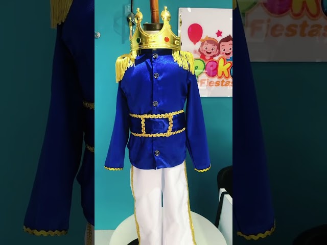 Vídeo relacionado con Spooktacular Creations Disfraz de libro de cuentos para hombres adultos, disfraz de príncipe azul para Halloween, fiesta de disfraces, juego de rol de cosplay-L