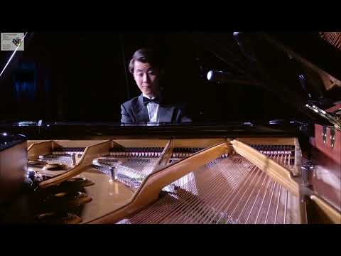 Charles Trenet: En Avril à Paris (arr. Alexis Weissenberg)