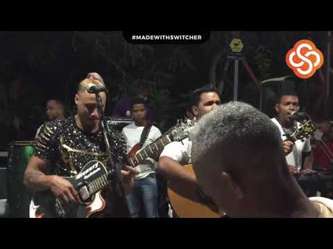 Hennry Sentimiento en blanco arriba