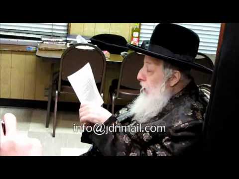 Chanukah 5772 With Bluzev Rebbe