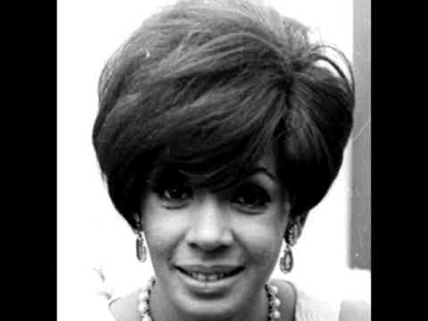 "Goldfinger" Shirley Bassey 1964