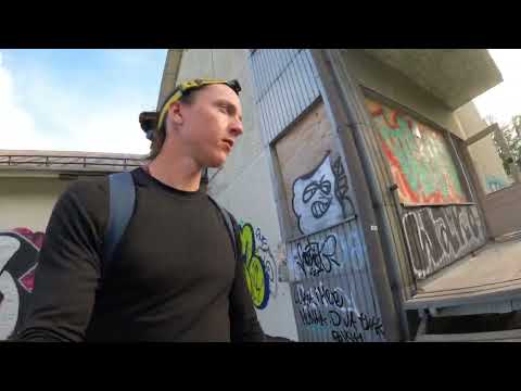 Urbex adventures part 1 | The abandoned car repair shop in Kuopio