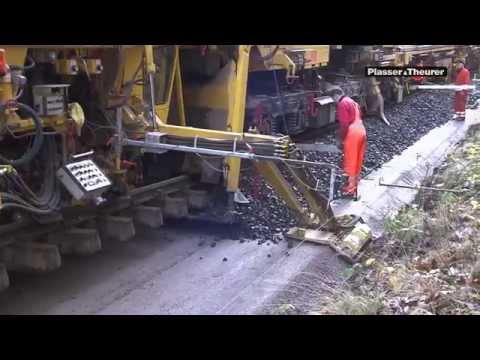 Plasser & Theurer track rehabilitation