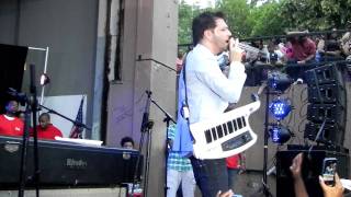 Jon B &quot;Hands on You&quot; Live in Brooklyn, NY for Summer Stage 6/16/11