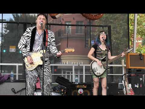 IGOR and THE RED ELVISES band in 4K - Live@Rocktoberfest 2019