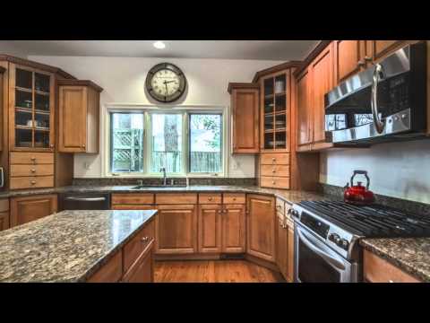 11 Lantern Ln, Arlington MA - Pauline Marino - Tel 781-248-9294
