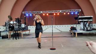 Taylor Dayne - With Every Beat of  My Heart / The Best