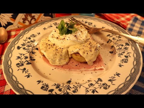 Sautéed Artichokes, Poached Egg, Cream Sauce and Ham