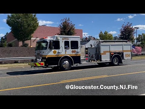 Deptford Twp Engine 934 responding