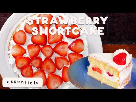 Fluffy Japanese Strawberry Shortcake (Easy Recipe)