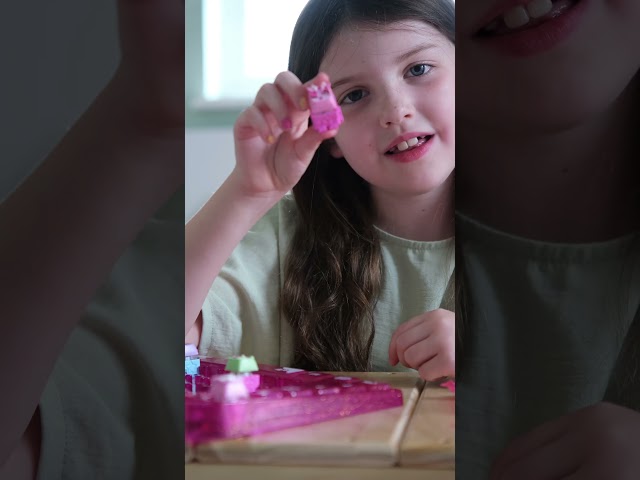 Vídeo relacionado con Bizak Clickeez Deluxe Keychain, Divertido Llavero Clickeez, Teclado Antiestrés y encajable, Clickeez exclusivos, Diferentes temáticas coleccionables (64554323)