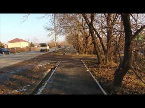 (30.10.2025) В Комсомольске привели в порядок тротуар по улице Лесной