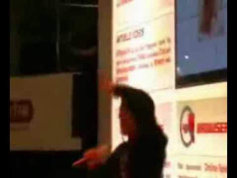 Takenobu Mitsuyoshi kicks (your ass) !!