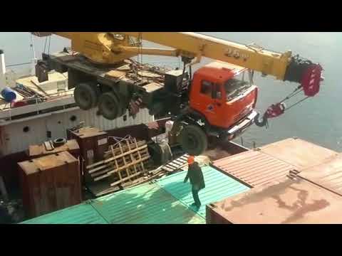 10 Extreme Dangerous Idiots Dump Truck Operator Skill - Biggest Heavy Equipmen.mp4 2022(5)