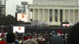 Mary J. Blige  Peforms Lean on Me at Inaugural Celebration
