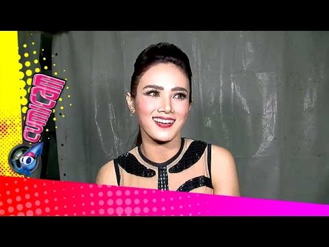 Mulan 'Jualan' di Radio - Cumicam 21 Agustus 2015