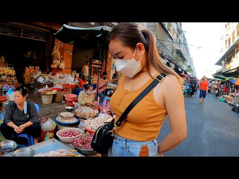 Orussey Market Phnom Penh, Cambodia Wet Market Tour at Evening