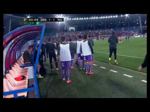 Penalti parado por Casto contra el Valladolid