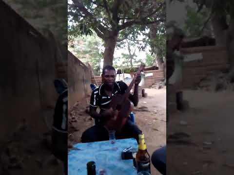 Avec Valpierre .......Le baoulé vivra!!! (Jhon Koffi)