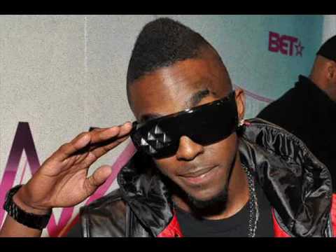Roscoe Dash Feat Kalio, Hoven and K´la   STUPID