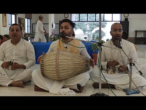 SUNDAY SPECIAL BOAT FESTIVAL SANKIRTAN AND GAUR AARTI|