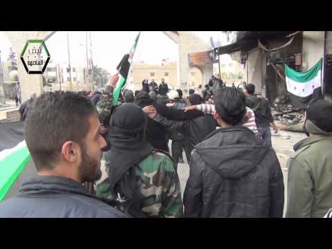 مظاهرة في منطقة جنوب دمشق بمناسبة الذكرى الثالثة للثورة السورية