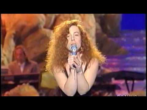 Sarah Jane Morris - Speak to me of love - Sanremo 1990.m4v