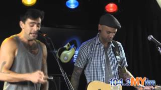 Hedley- &quot;Kiss You Inside Out&quot; LIVE