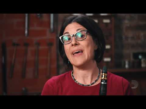 D'Addario Education Collective - Proper Instrument Angle for Saxophone And Clarinet