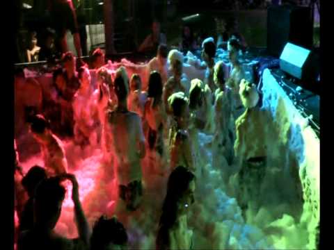 Paperplane Pursuit - Save Me (Live At AloudAsia Summer Spin Cycle)