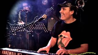 The Dead Flowers, Get Yer Yaya&#39;s Out Medley