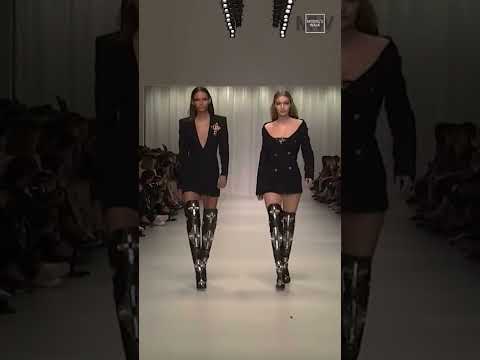 Pasarelas de Impacto 💥 #shorts #viral #runway ✓