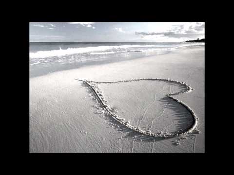 a chit loh khaw tha lar ( အခ်စ္လို႕ေခၚသလား) by Htoo L Lin