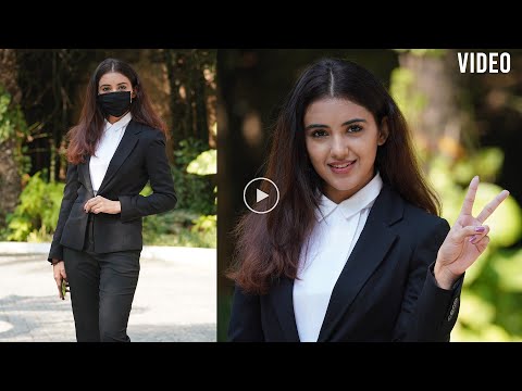 EXCLUSIVE VIDEO: RED Movie Fame Malavika Sharma Snapped At Hyderabad | Daily Culture
