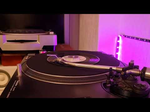 Barry Manilow - Mandy - Arista 1 - 1974 - 7" Record (45 Rpm). Promo