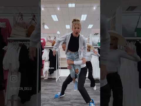 Having fun in target!! 🎯🎯 do you like shopping??!🛍️#ninjakidstv #ninjafam #viral #dance