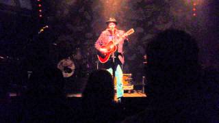 Big Head Todd & The Monsters - Travelin' Light (Acoustic)