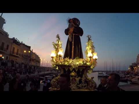 Giovinazzo - Processione Sant'Antonio 2017