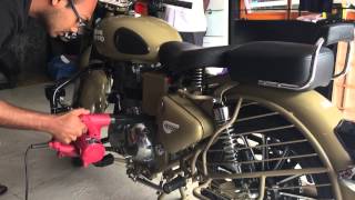 Royal Enfield Service, Water wash and detailing - Classic 500 Desert Storm Bullet