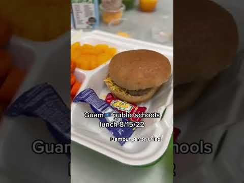 Vídeo do almoço na escola pública de Guam por guamschoollunches #Shorts