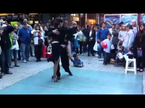 Tango Street Dancing Buenos Aires