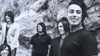 Keep Holding on / falling in reverse (lyrics)