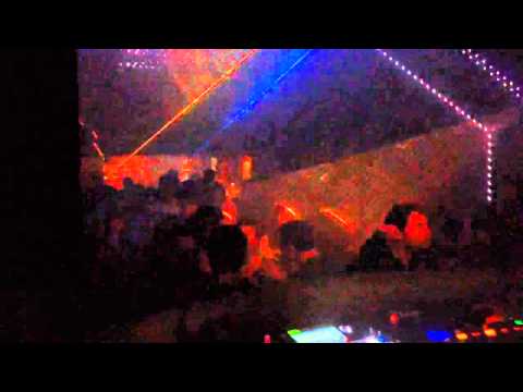 KEY OF LIFE with DJ METS IN FULL FLOW!!!!!