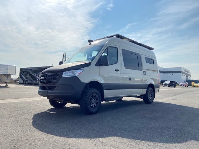 Preview image of 2022 Summit Longs Peak youtube video