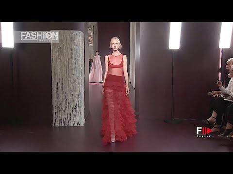 VALENTINO Fall 2017 Haute Couture Paris - Fashion Channel