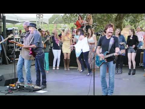 ????????Unforgettable Doobie Brothers Live Show! ????| ???? Listen to the Music ????????
