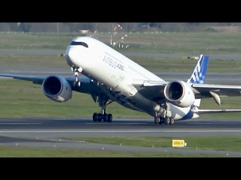 Pilot Attempts Takeoff With Only One Engine
