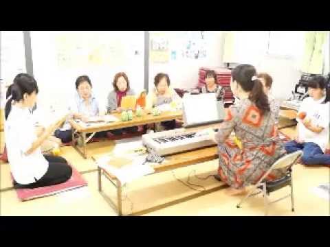 美術表現学科 童謡や唱歌で楽しいひとときを